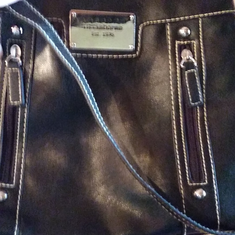 Liz Claiborne cross body